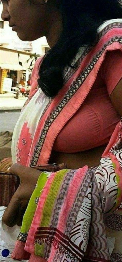 Scandalous Tamil wife expose her big sexy Mulai in sex video